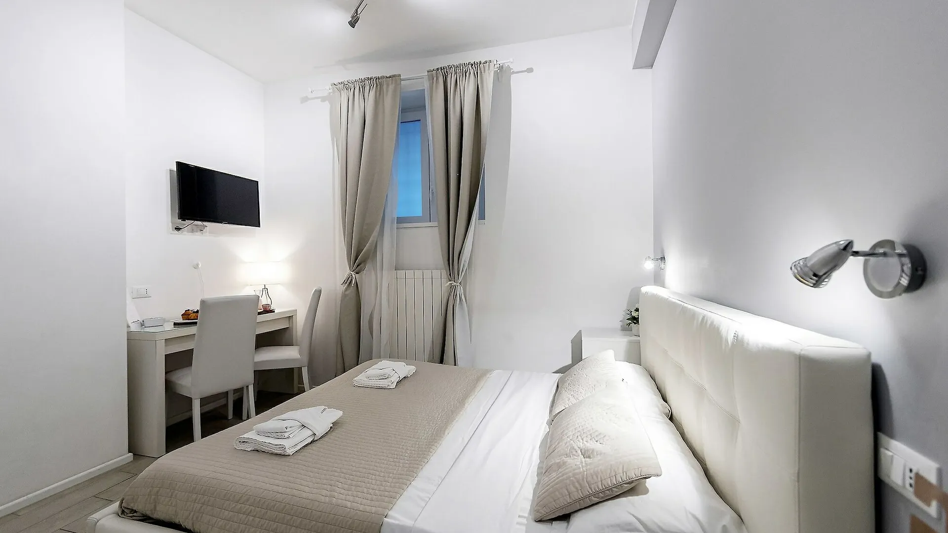 Bella Roma Luxury Accomodation - Vatican City Italy