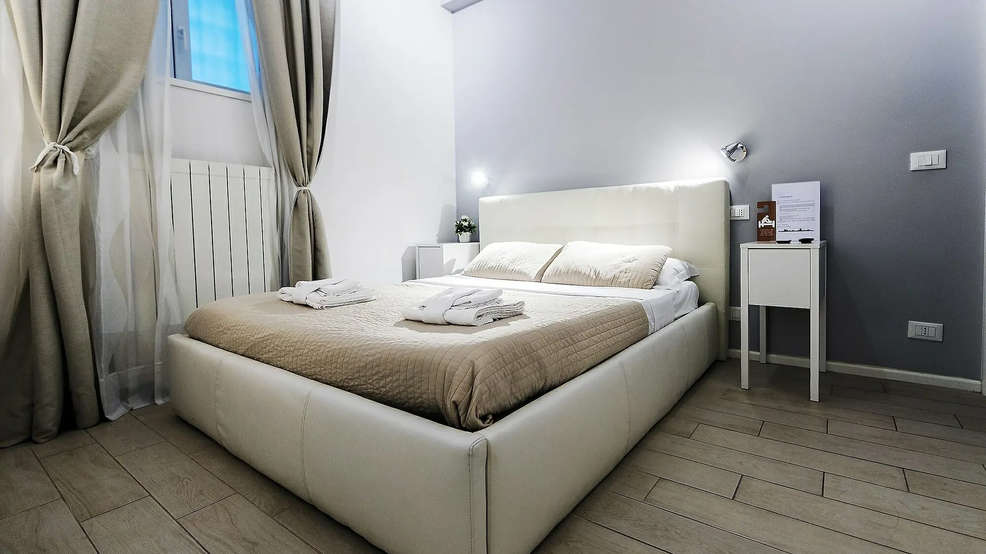 Bella Roma Luxury Accomodation - Vatican City 2*, Rome Italy